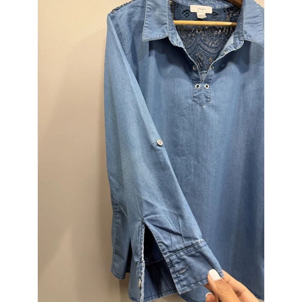 CJ BANKS Womens Plus 2X Blue Denim 3/4 Sleeve Collared Tunic Blouse Back Lace - Picture 7 of 12